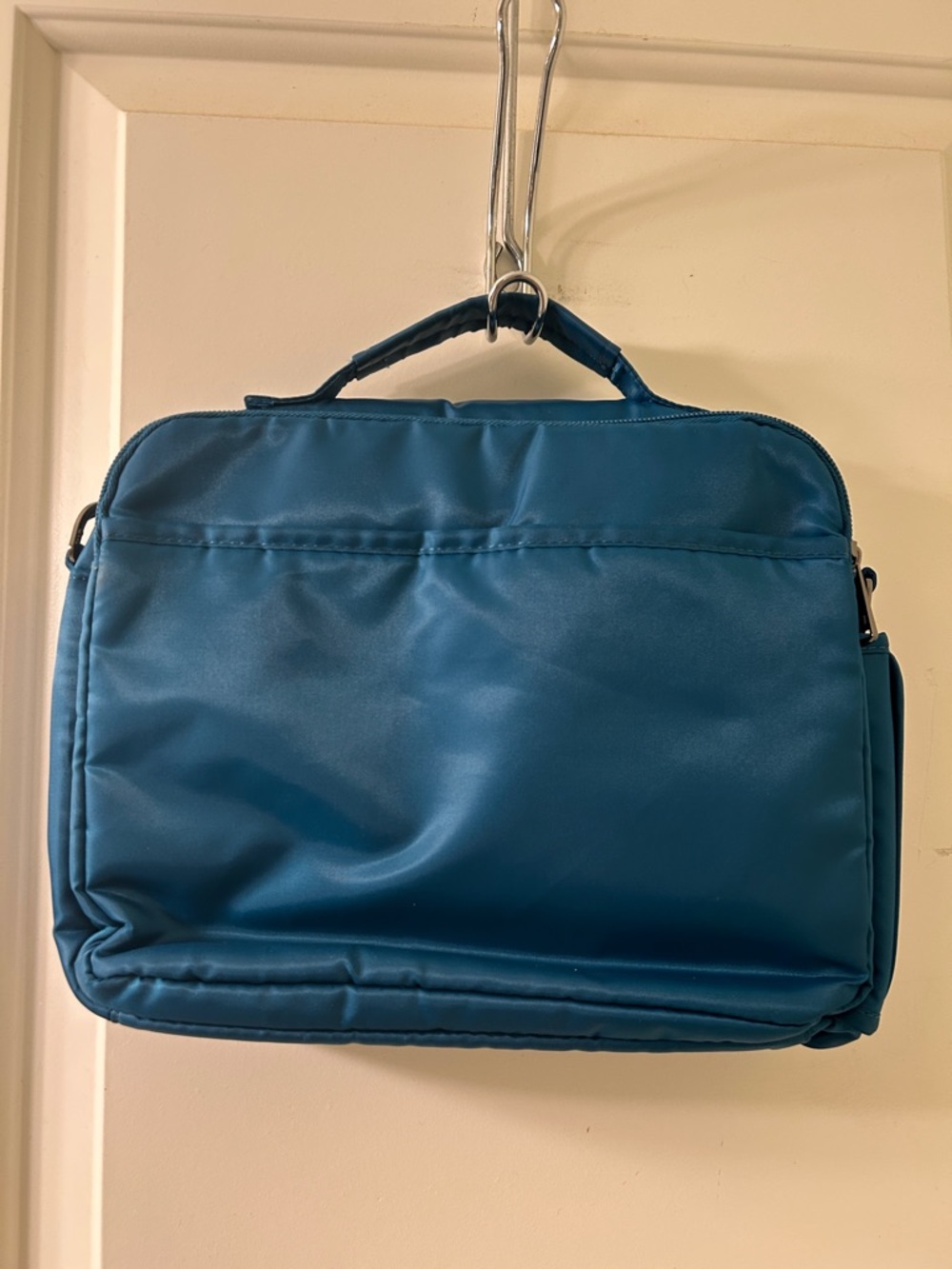 LUG Teal Quilted Navigator Crossbody Bag with Double Front Pockets - Picture 5 of 8